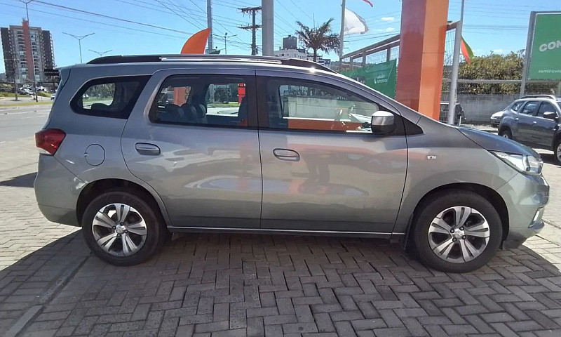 Chevrolet Spin Premi...
