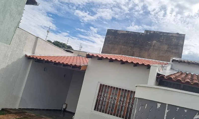 Casa À Venda No Bair...