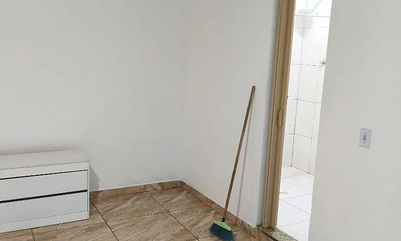 Alugou Casa Tipo Ap ...