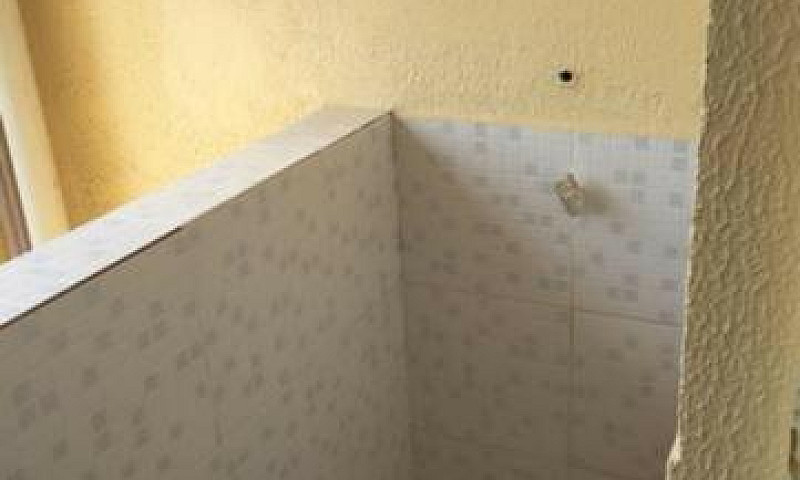 Aluga-Se Apartamento...