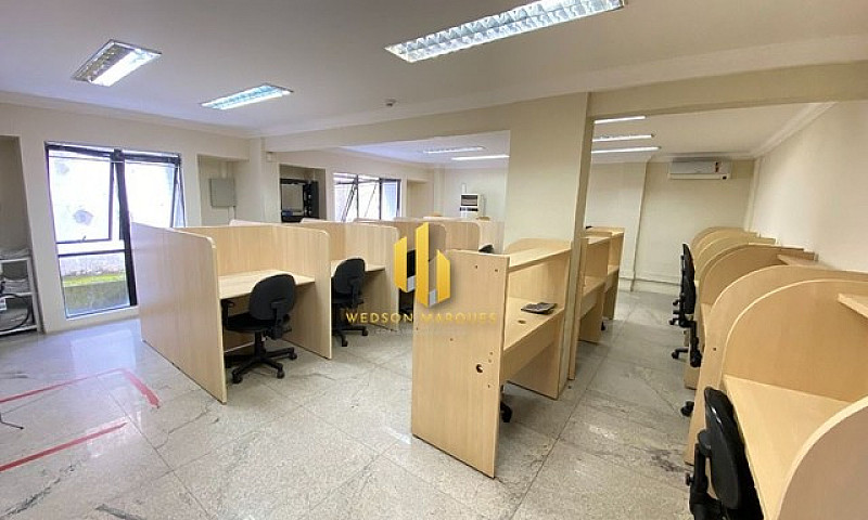 Prédio Comercial Par...