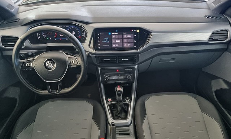 Volkswagen T-Cross 1...