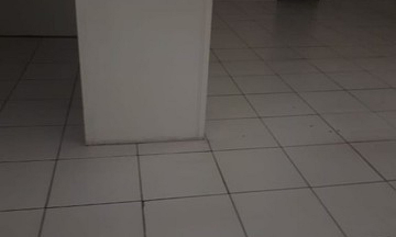 Prédio Comercial Par...