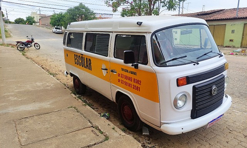 Kombi 12 Lugares...