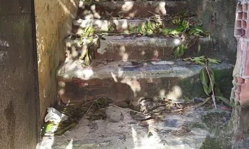 Vendo Está Casa No J...
