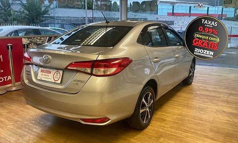 Toyota Yaris 1.5 16V...