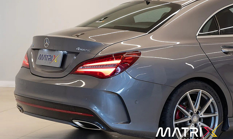 Mercedes-Benz Cla-25...