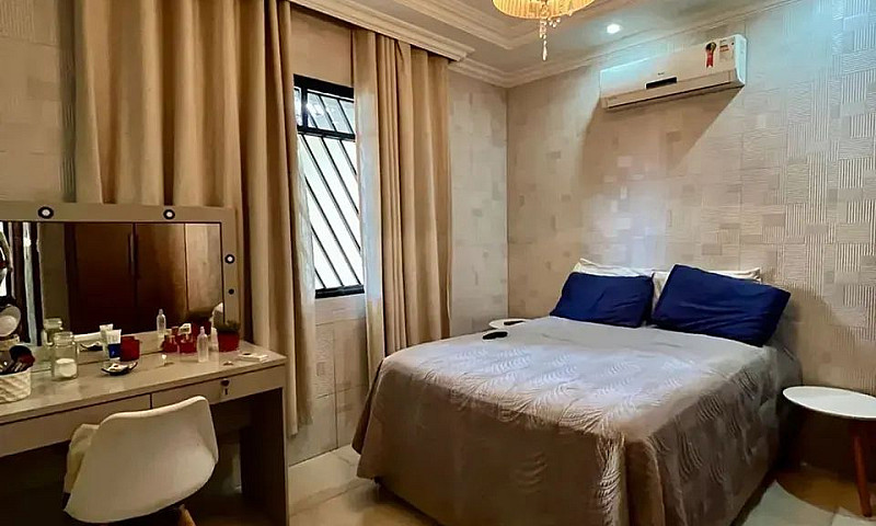 Casa Vera Cruz, Cari...