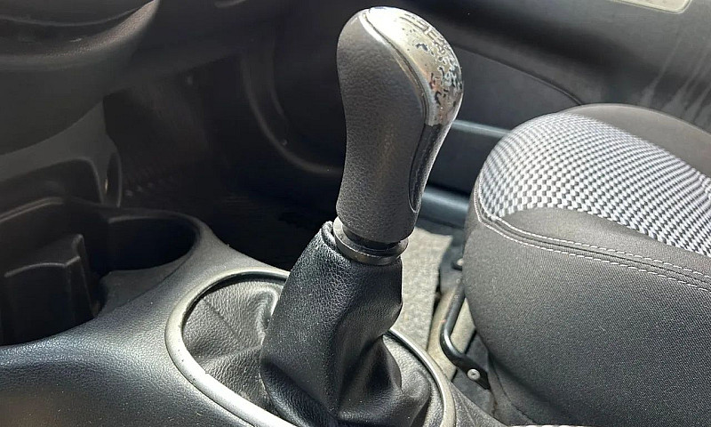 Nissan March Sv 1.0 ...