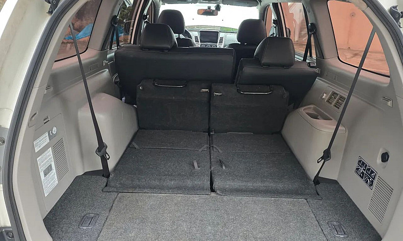 Mitsubishi Pajero Da...