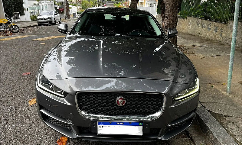 Jaguar Xe Pure Si4  ...