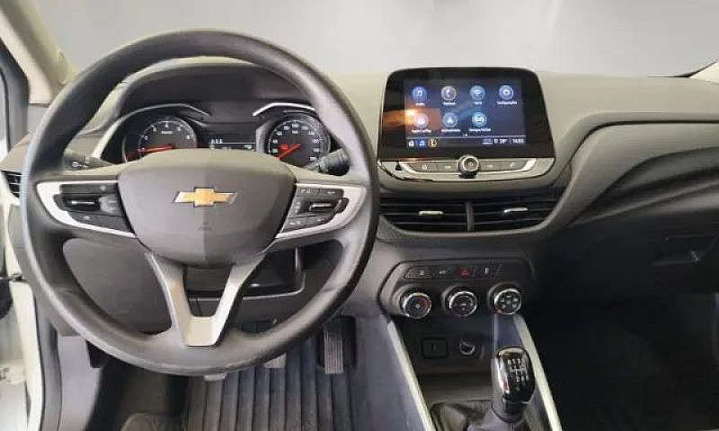 Chevrolet Onix Plus ...