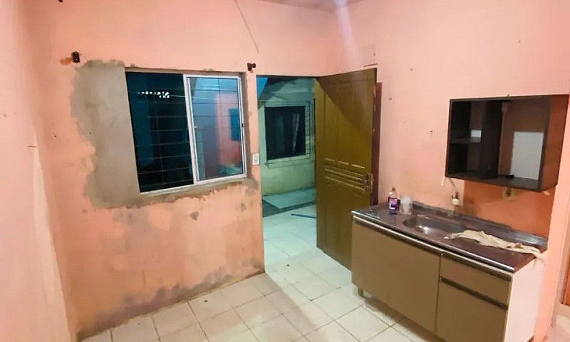 Alugo Casa No Bairro...
