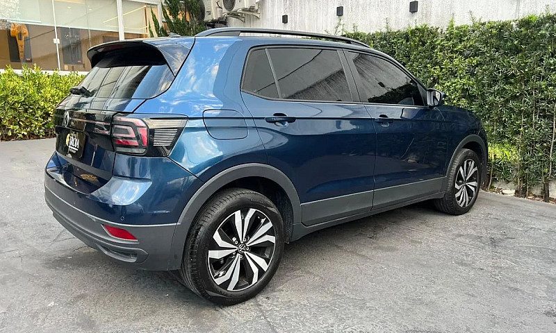 Volkswagen T-Cross 1...