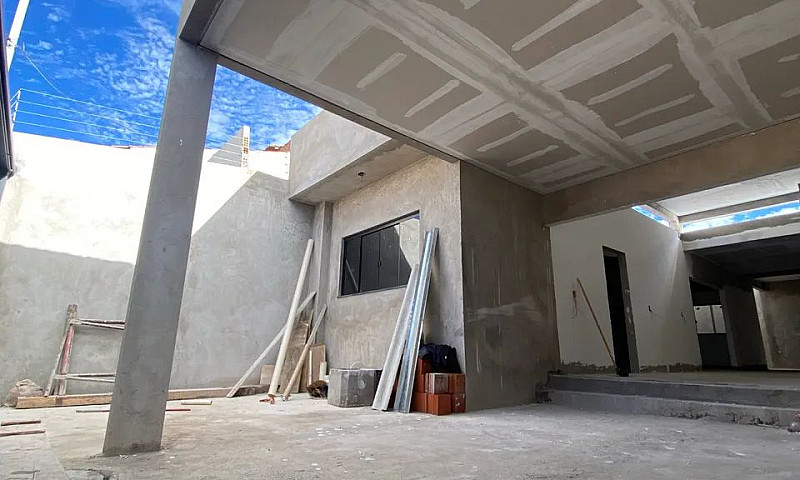 Vendo Casa 3 Quartos...