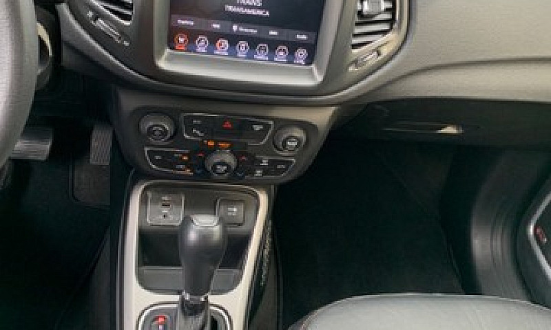 Jeep Compass Longitu...