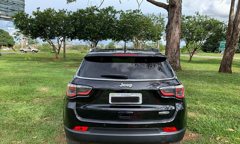 Jeep Compass Longitu...