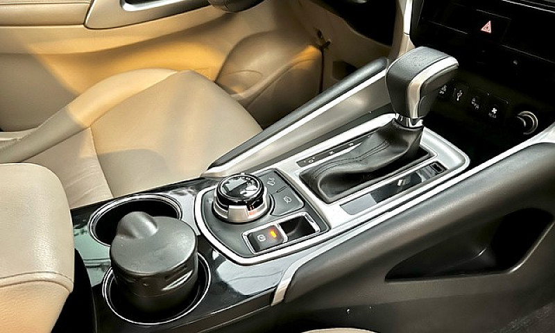 Pajero Sport 2020 Hp...