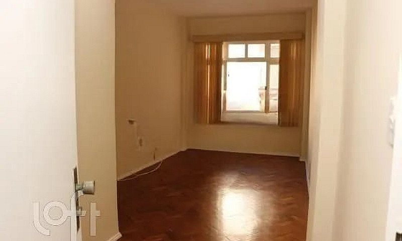 Apartamento À Venda ...