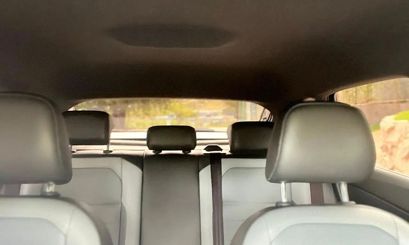 Volkswagen Nivus Hig...