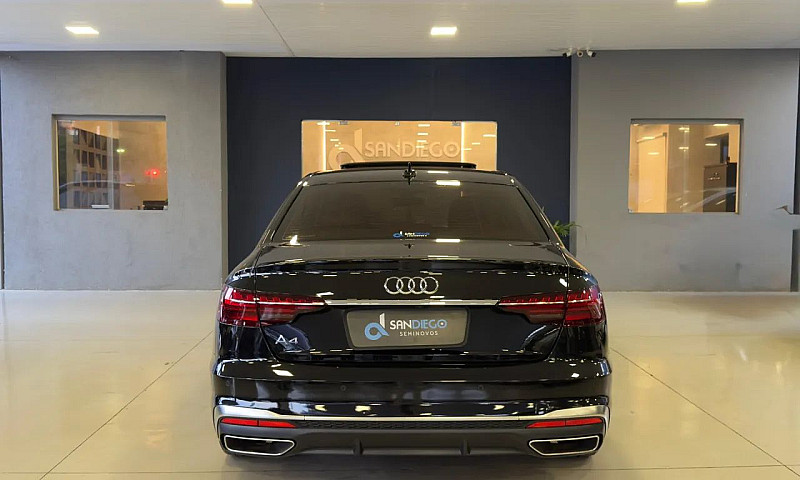 Audi A4 Prestige Plu...