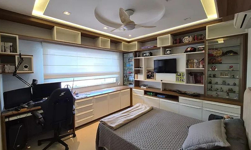 Casa Em Condomínio F...
