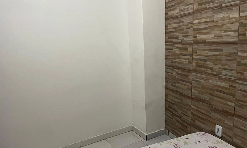 Alugo Quarto Para Mo...