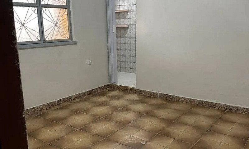 Casa Disponível Para...