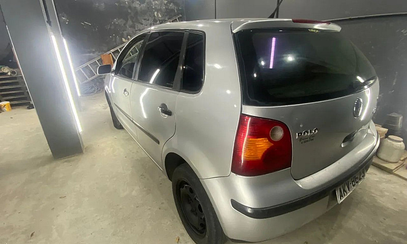 Volkswagen Polo 1.6 ...