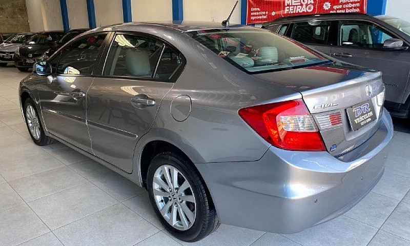 Civic Lxs 1.8 Aut. 2...