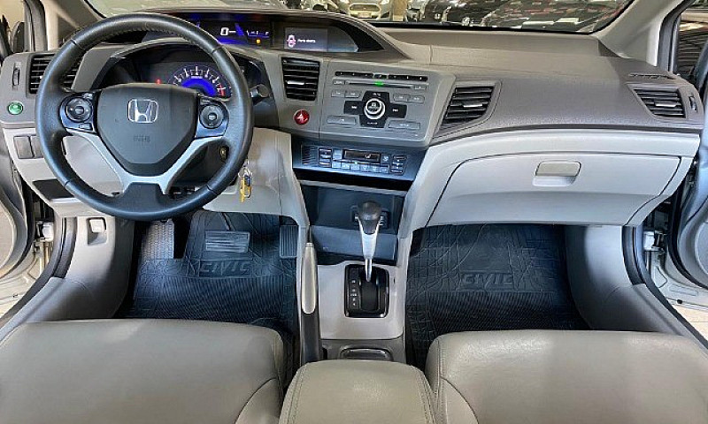 Civic Lxs 1.8 Aut. 2...