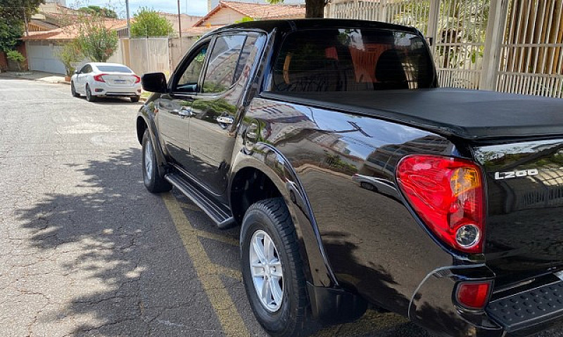 L200 Triton Hpe ...
