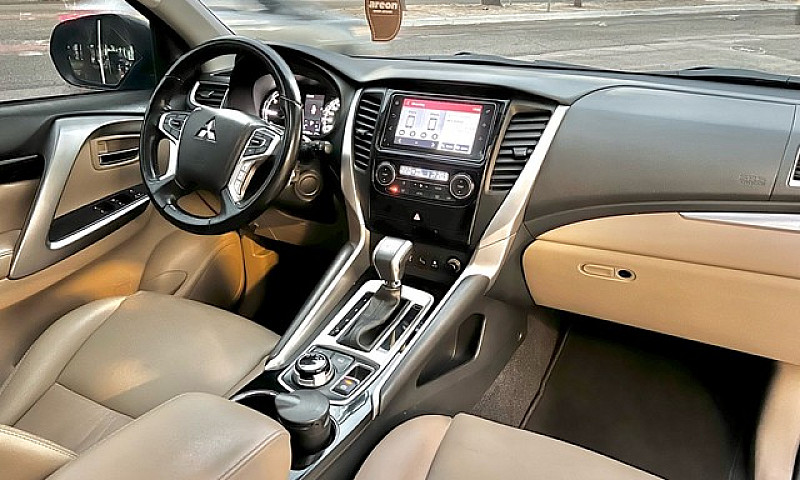 Pajero Sport 2020 Hp...