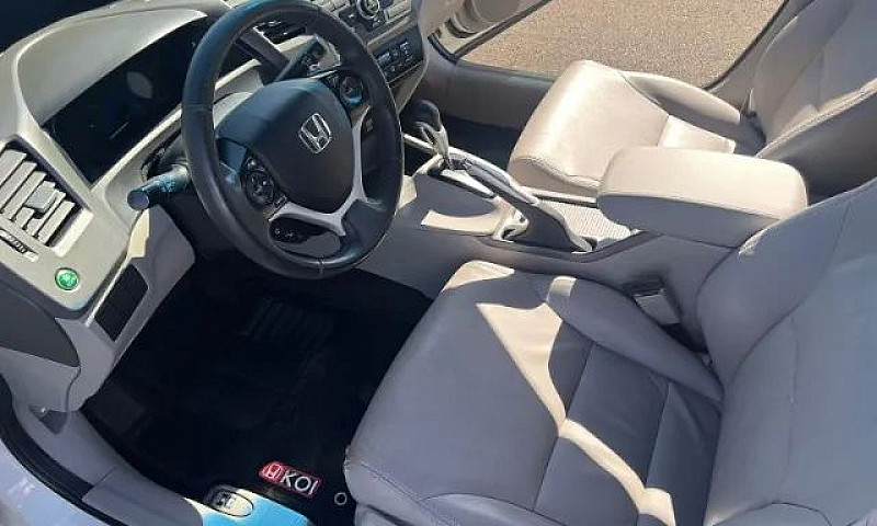 Honda Civic Lxr 2.0...