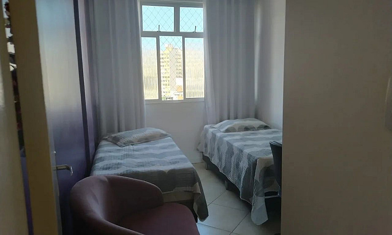 Quarto Para Moças Ex...
