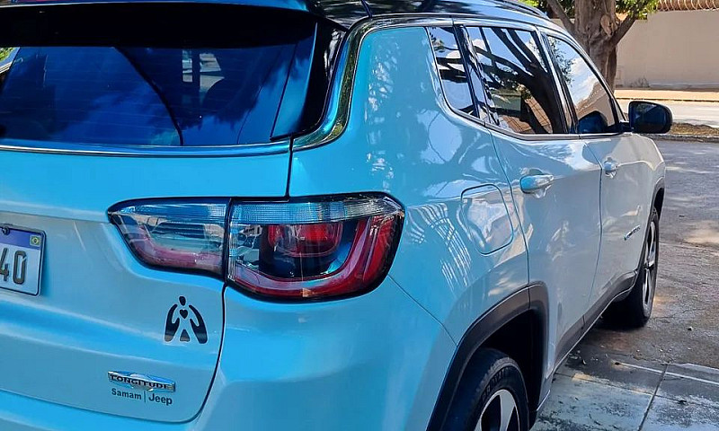 Jeep Compass Longitu...