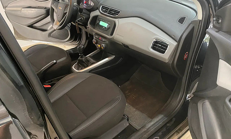 Chevrolet Onix Hatch...