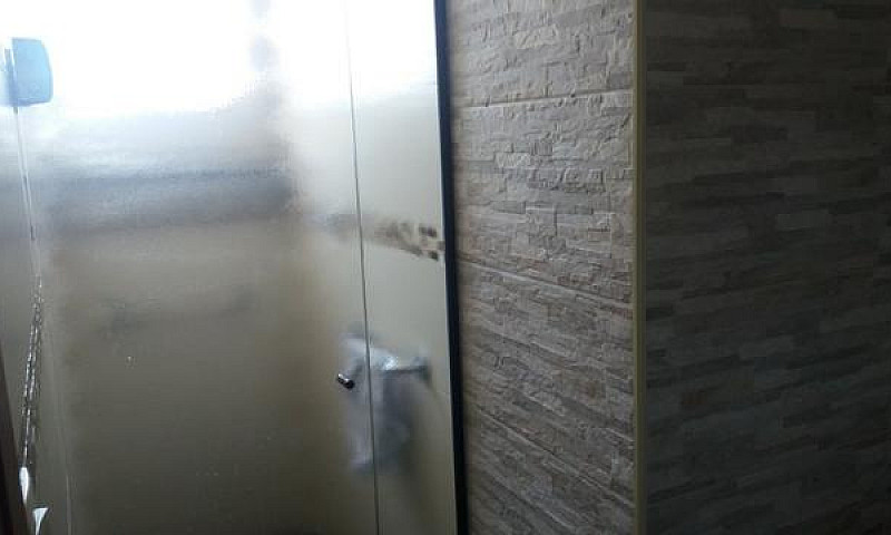 3 Dorms 1 Suite Pomp...