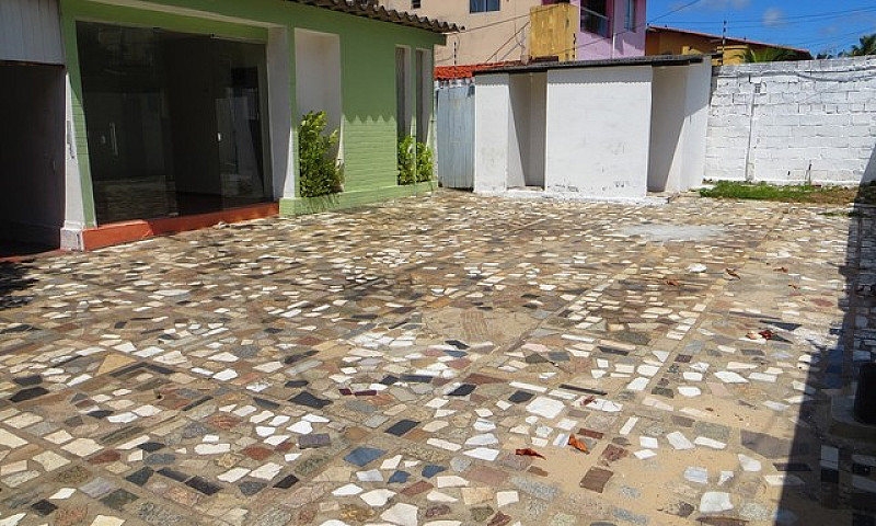 Alugo Casa 4/4, Prox...