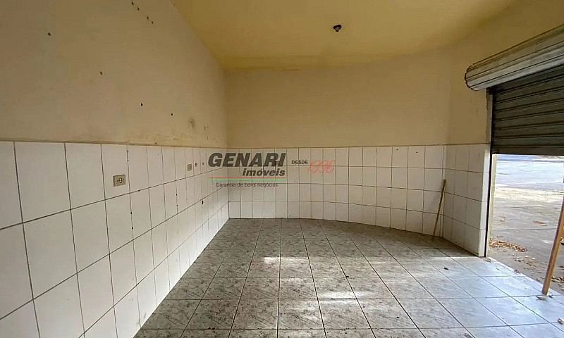 Casa Com 3 Dormitóri...