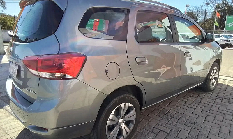 Chevrolet Spin Premi...