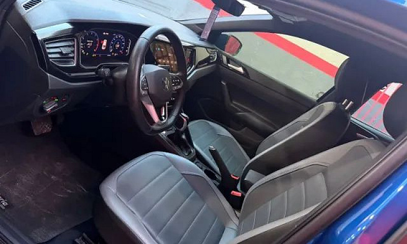 Volkswagen Nivus Hig...