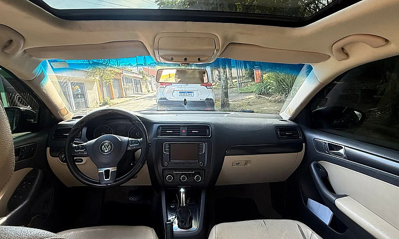 Vendo Volkswagen Jet...