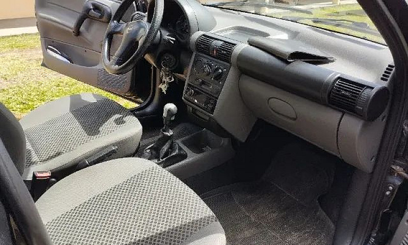 Chevrolet Corsa Sed ...
