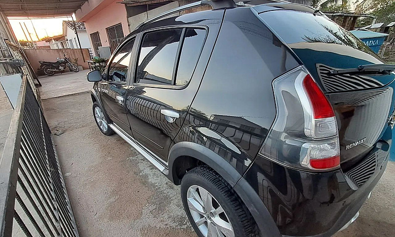 Renault Sandero Step...