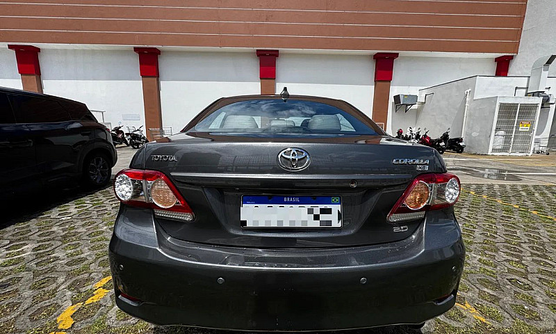 Toyota Corolla Xei 2...