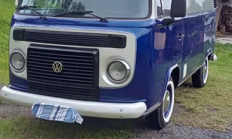 Volkswagen Kombi Fur...