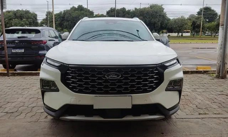 Ford Territory Titan...