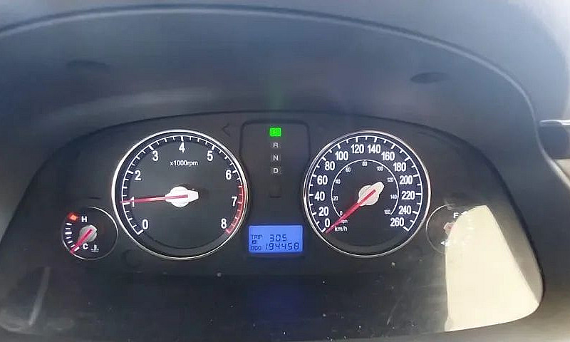 Hyundai Azera Gls 3....