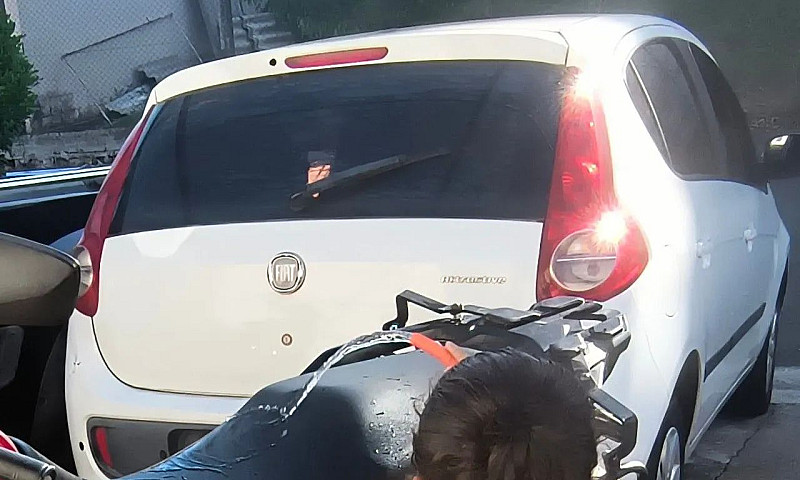 Fiat Palio Attractiv...